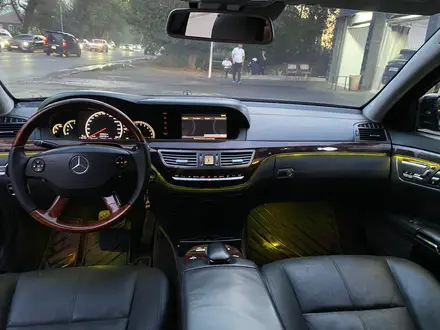 Mercedes-Benz S 550 2007 года за 9 000 000 тг. в Алматы – фото 11