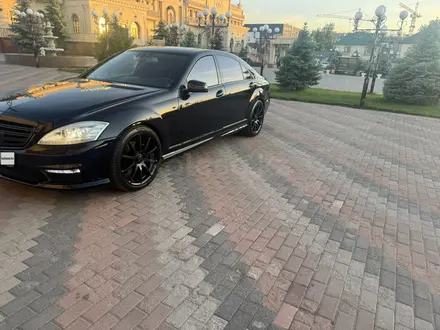 Mercedes-Benz S 550 2007 года за 9 000 000 тг. в Алматы – фото 8