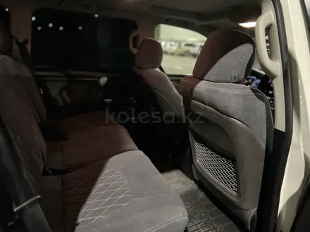 Toyota Land Cruiser 2017 года за 27 800 000 тг. в Астана – фото 3