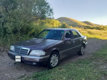 Mercedes-Benz C 180 1993 года за 2 000 000 тг. в Зайсан – фото 2