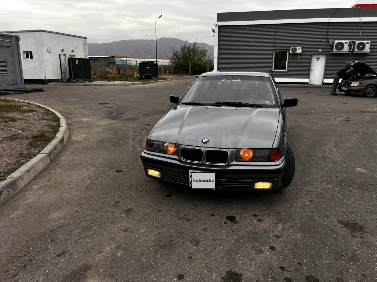 BMW 3 Series, 1994