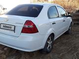 Chevrolet Aveo 2011 года за 2 200 000 тг. в Индерборский – фото 4