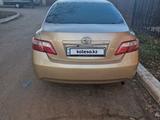 Toyota Camry 2009 года за 6 700 000 тг. в Уральск – фото 3