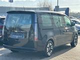 Hyundai Staria Luxe 2025 года за 27 990 000 тг. в Алматы – фото 3