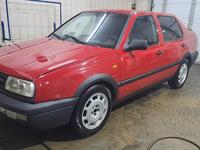 Volkswagen Vento 1993 годаүшін1 300 000 тг. в Семей