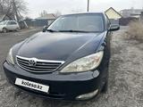 Toyota Camry 2003 годаfor3 100 000 тг. в Семей – фото 2