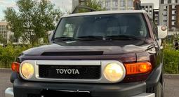 Toyota FJ Cruiser 2007 года за 11 000 000 тг. в Астана