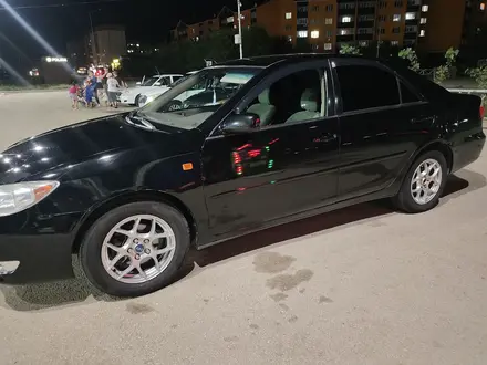 Toyota Camry 2005 года за 4 450 000 тг. в Актобе – фото 4