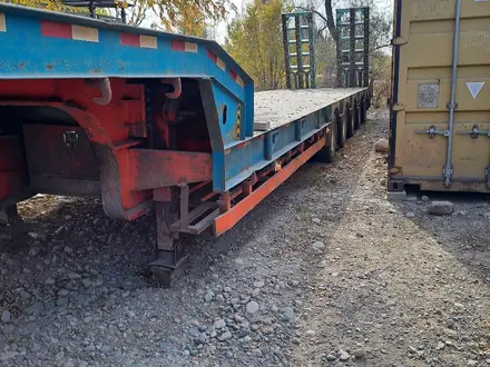 CIMC  Полуприцеп низкорамный трал 2014 года за 17 000 000 тг. в Алматы – фото 3