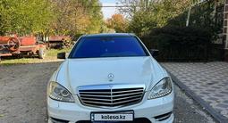 Mercedes-Benz S 500 2007 годаүшін9 000 000 тг. в Алматы – фото 4