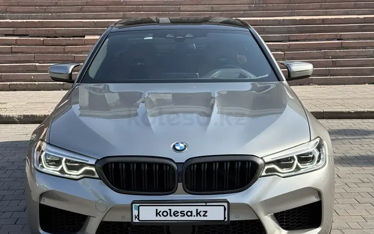 BMW M5 2018 года за 39 000 000 тг. в Алматы