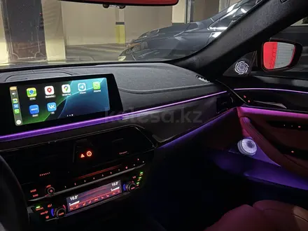 BMW M5 2018 года за 39 000 000 тг. в Алматы – фото 11