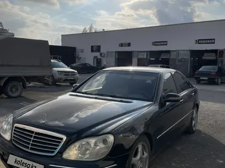 Mercedes-Benz S 500 2003 года за 3 700 000 тг. в Актау