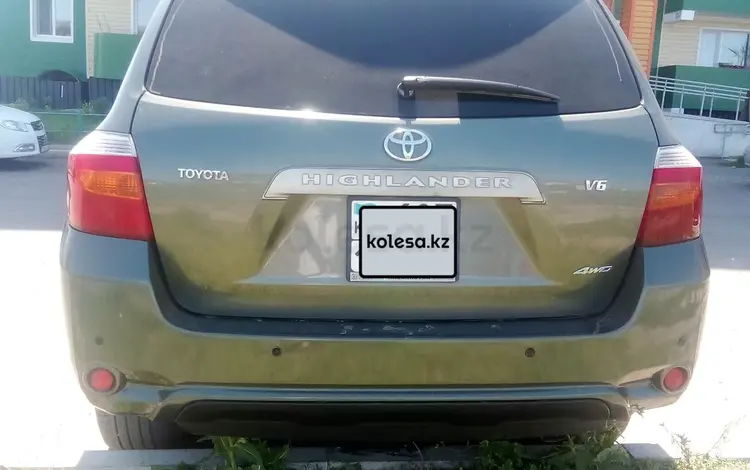 Toyota Highlander 2008 года за 10 500 000 тг. в Усть-Каменогорск
