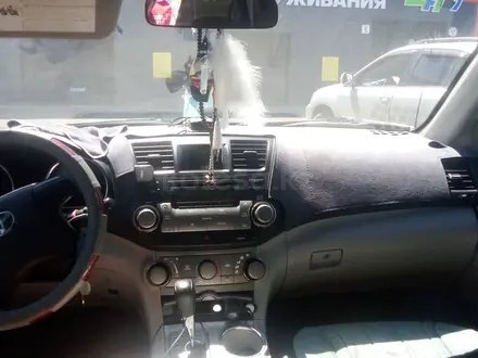 Toyota Highlander 2008 года за 10 500 000 тг. в Усть-Каменогорск – фото 4