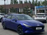 Hyundai Elantra 2022 года за 9 850 000 тг. в Алматы – фото 2