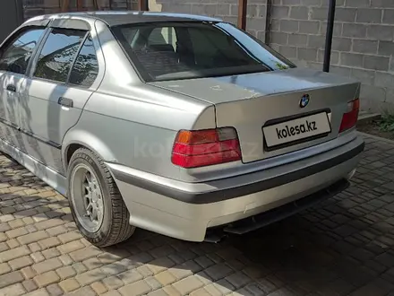 BMW 320 1995 года за 2 000 000 тг. в Алматы – фото 3