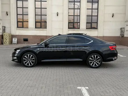 Skoda Superb 2024 года за 14 800 000 тг. в Караганда – фото 5