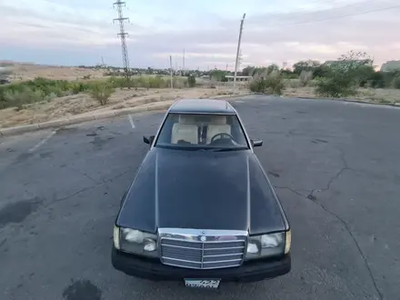 Mercedes-Benz E 260 1992 года за 1 500 000 тг. в Жезказган – фото 2