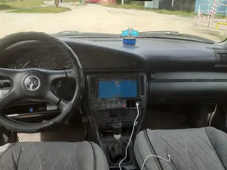 Audi 100