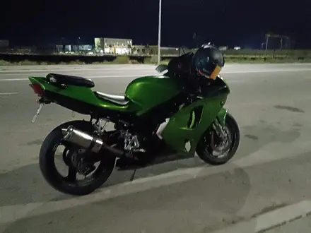 Kawasaki  ZX-7 Ninja 1996 года за 1 700 000 тг. в Актау – фото 2