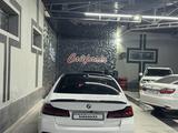 BMW 520 2023 года за 24 000 000 тг. в Шымкент – фото 2