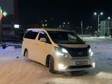 Toyota Vellfire 2010 года за 6 500 000 тг. в Уральск – фото 2