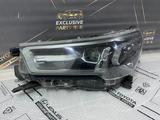 Левая фара LED бу оригинал Toyota Hilux 2020-2026 за 260 000 тг. в Шымкент