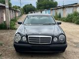 Бампер Mercedes W210 до рестайлинга за 35 000 тг. в Кызылорда – фото 4