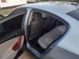 Volkswagen Passat 2006 года за 3 500 000 тг. в Уральск – фото 4