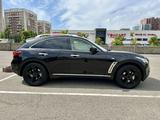 Infiniti QX70 2015 годаүшін11 100 000 тг. в Алматы – фото 2