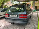 Volkswagen Passat 1994 годаүшін2 500 000 тг. в Тараз