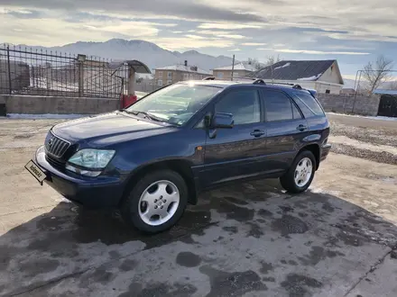 Lexus RX 300 2002 года за 5 800 000 тг. в Мерке – фото 3