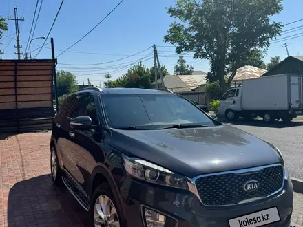 Kia Sorento 2017 года за 11 500 000 тг. в Шымкент – фото 2