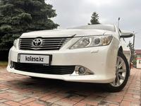 Toyota Camry 2014 годаүшін10 250 000 тг. в Алматы
