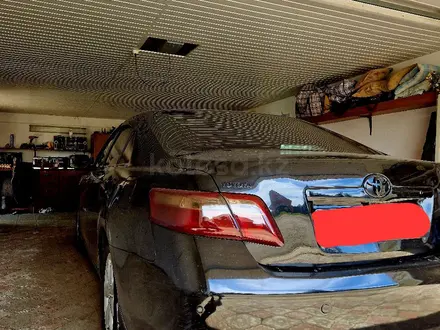 Toyota Camry 2008 года за 6 500 000 тг. в Петропавловск – фото 3