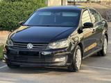 Volkswagen Polo 2015 года за 3 800 000 тг. в Шымкент