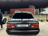 Mercedes-Benz E 280 1996 годаүшін1 850 000 тг. в Алматы – фото 4