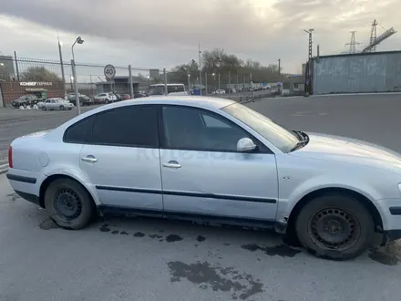 Volkswagen Passat 1997 года за 2 200 000 тг. в Караганда – фото 2