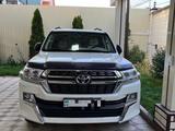 Toyota Land Cruiser 2019 года за 36 000 000 тг. в Алматы
