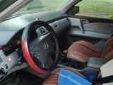 Mercedes-Benz E 280 2001 года за 2 655 000 тг. в Астана – фото 2