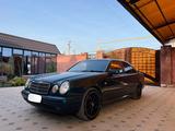 Mercedes-Benz E 230 1995 года за 2 500 000 тг. в Тараз – фото 3