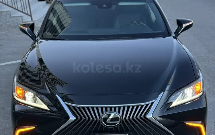 Lexus ES 350 2019 годаүшін24 000 000 тг. в Актау