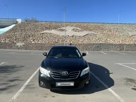 Toyota Camry 2011 года за 7 300 000 тг. в Алматы – фото 2