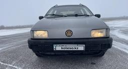 Volkswagen Passat 1993 годаүшін1 300 000 тг. в Караганда