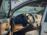 Kia Sedona 2015 годаfor9 690 000 тг. в Атырау – фото 4