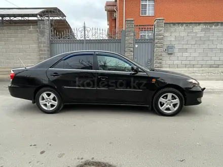 Toyota Camry 2005 года за 6 000 000 тг. в Шу – фото 4