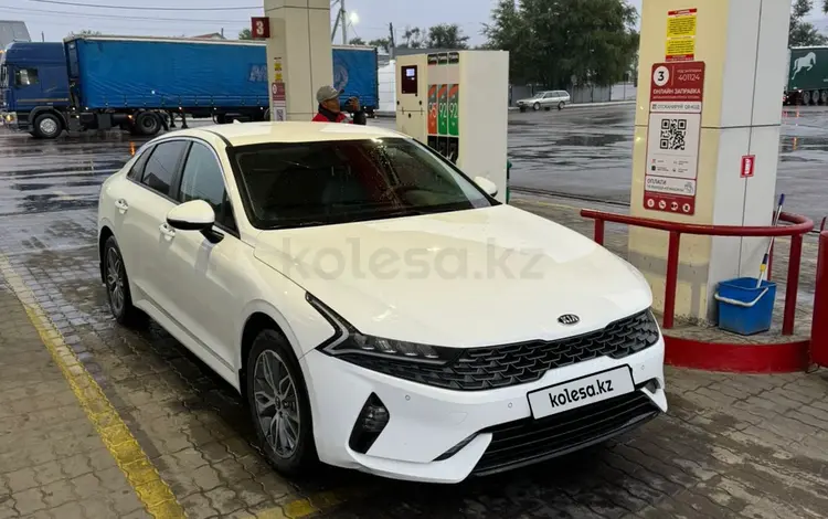Kia K5 2021 года за 12 300 000 тг. в Алматы