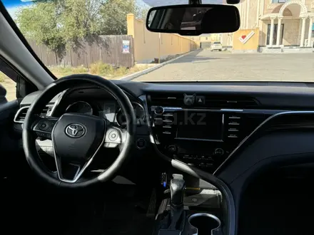 Toyota Camry 2019 года за 14 000 000 тг. в Актау – фото 11