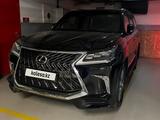 Lexus LX 570 2016 года за 41 000 000 тг. в Астана